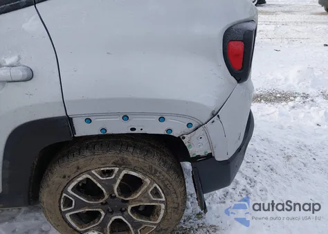 2016 Jeep Renegade Limited z USA, uszkodzony, nr VIN ZACCJBDT2GPD51331